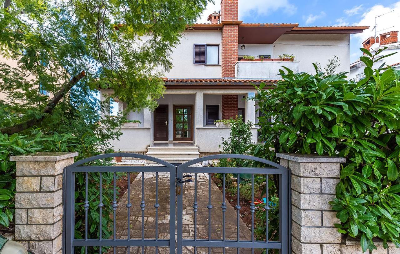 Marijana Apartment Porec Exterior photo